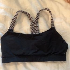 Gap sports bra